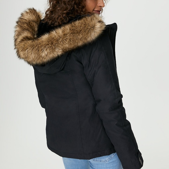 Aritzia Jackets & Blazers - Black TNA / Aritzia "Raven" Winter Parka